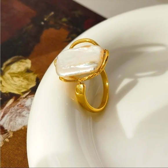 NEW Natural Freshwater White Pearl Gold Ring - Picture 5 of 8